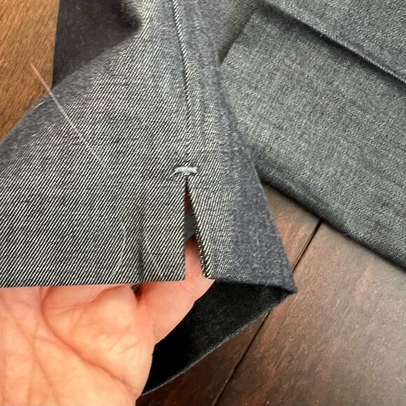 Ann Taylor Factory The Ankle Signature Grey Subtle Pattern Dress Pant Size 8 - Picture 7 of 10